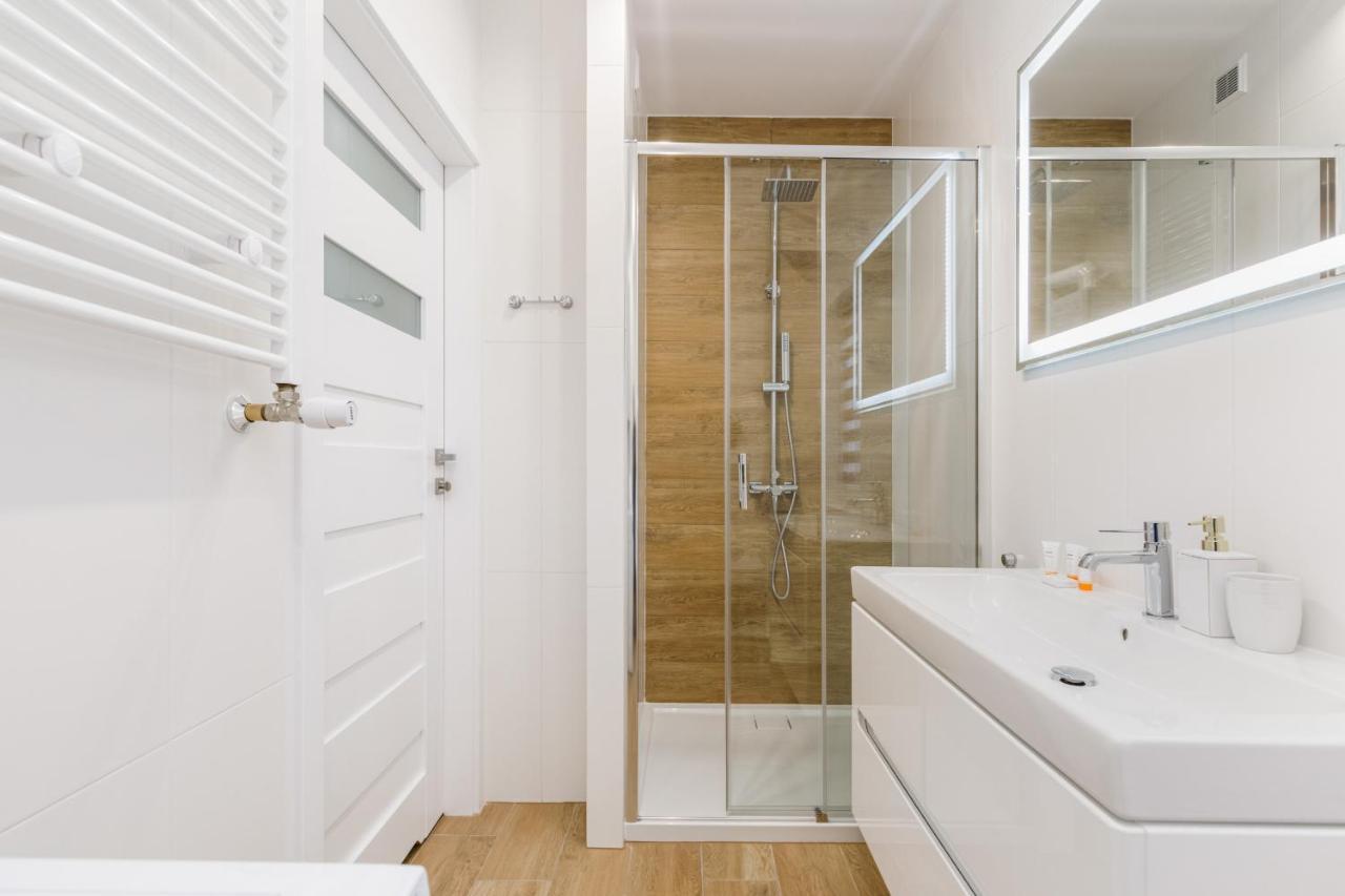 Apartment Rybacka With Parking&Balcony By Noclegi Renters Międzywodzie Dış mekan fotoğraf