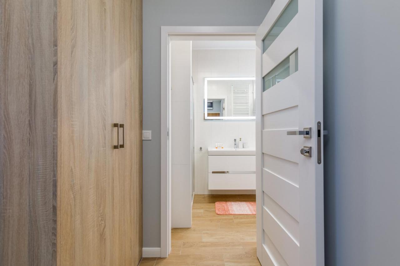 Apartment Rybacka With Parking&Balcony By Noclegi Renters Międzywodzie Dış mekan fotoğraf